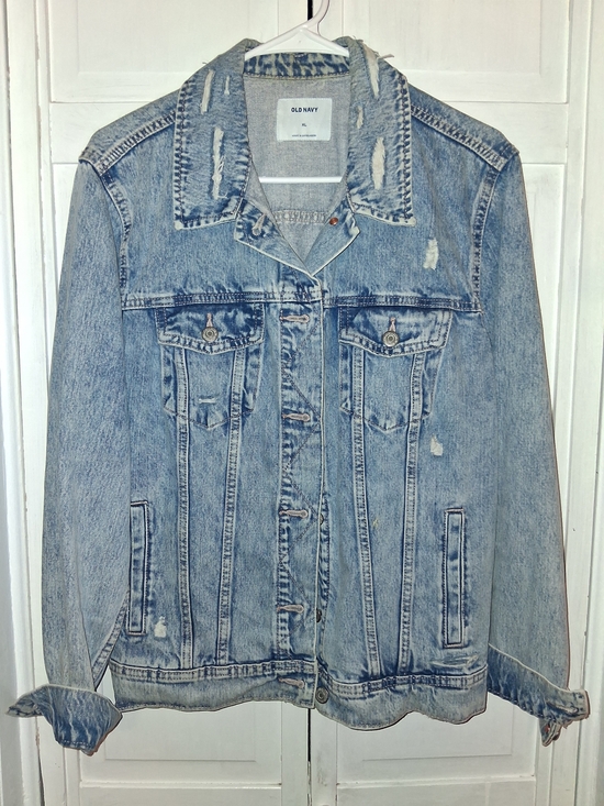 Old Navy Jackets & Blazers - Old Navy Women's Oversized Boyfriend Light Blue Distressed Denim Jacket